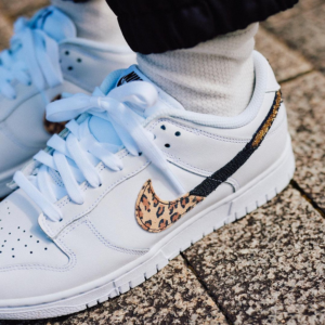 Alternative view of Giày Nike Dunk Low SE 'Animal Swoosh White Leopard' DD7099-100