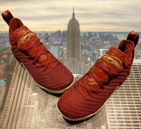 Giày Nike LeBron 16 GS 'King' AQ2465-601 - Ảnh 4