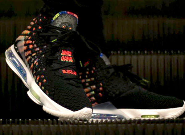 Giày Nike LeBron 17 'James Gang' BQ3177-005 - Ảnh 2