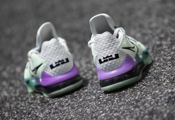 Giày Nike LeBron 17 Low 'Glow In The Dark' CD5007-005 - Ảnh 5