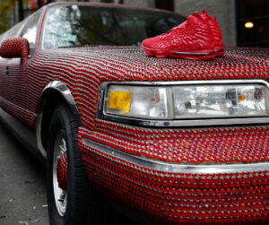 Alternative view of Giày Nike LeBron 17 'Red Carpet' BQ3177-600