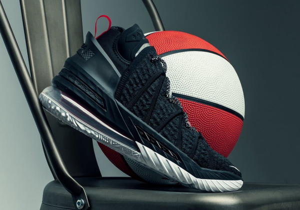 Giày Nike LeBron 18 GS 'Black University Red' CW2760-001 - Ảnh 7