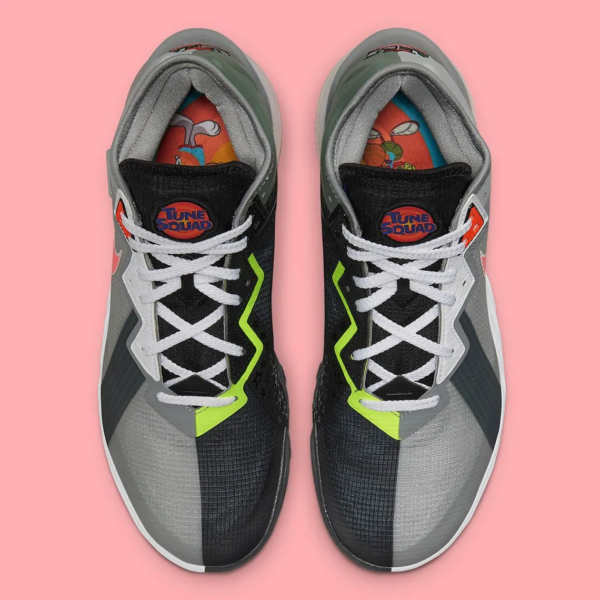 Giày Nike Space Jam x LeBron 18 Low GS 'Bugs x Marvin' DJ3760-005 - Ảnh 2
