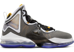 Giay Nike LeBron 19 'Graduate' CZ0203-002