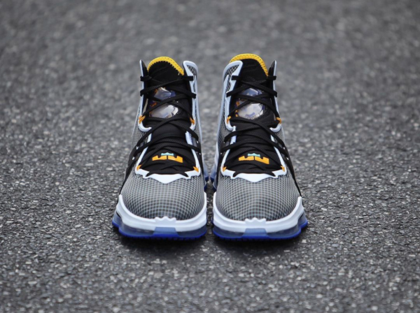 Giay Nike Lebron 19 'Hardwood Classic' DC9340-002