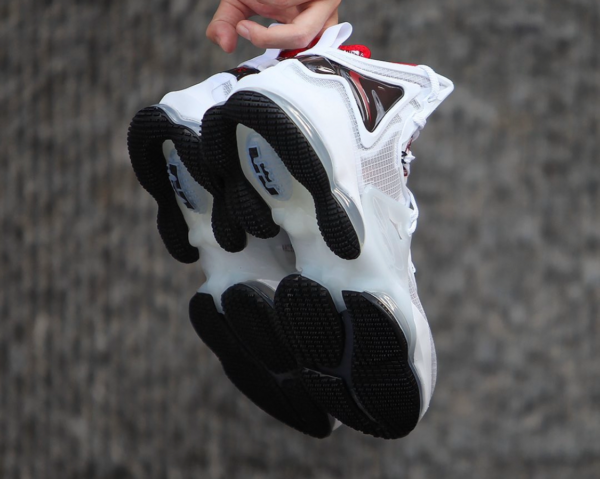 Giày Nike LeBron 19 'Sketch' DC9340-101 - Ảnh 3