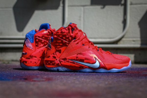 Giày Nike LeBron 12 'USA' 684593-616 - Ảnh 4