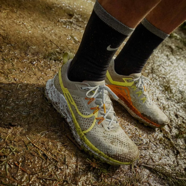 Giay Nike React Pegasus Trail 4 'Light Iron Ore Volt' DJ6158-002