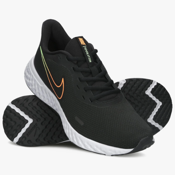 Giày Nike Revolution 5 'Black Atomic Orange' BQ3204-017 - Ảnh 4