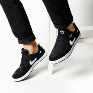Alternative view of Giày Nike SB Alleyoop 'Black White' CJ0882-001
