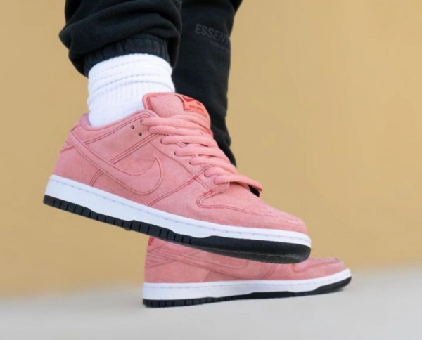 Giày Nike SB Dunk Low SB 'Pink Pig' CV1655-600 - Ảnh 3