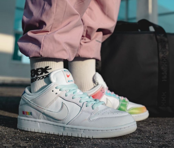 Giày Nike SB Dunk Low 'Be True' DR4876-100 - Ảnh 8