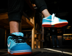 Alternative view of Giày Nike Dunk Low Pro SB 'Gulf' BQ6817-401