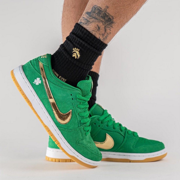 Giày Nike SB Dunk Low Pro 'Shamrock' BQ6817-303 - Ảnh 2
