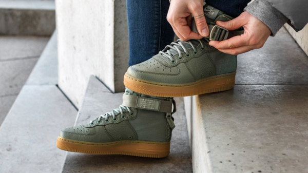Giày Nike Wmns SF Air Force 1 Mid 'Dark Stucco' AA3966-004 - Ảnh 5