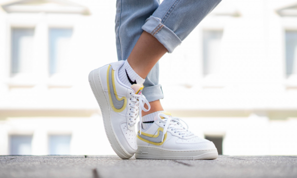 Giày Nike Air Force 1 07 LX Color White Metallic Silver CZ8104-100 - Ảnh 2
