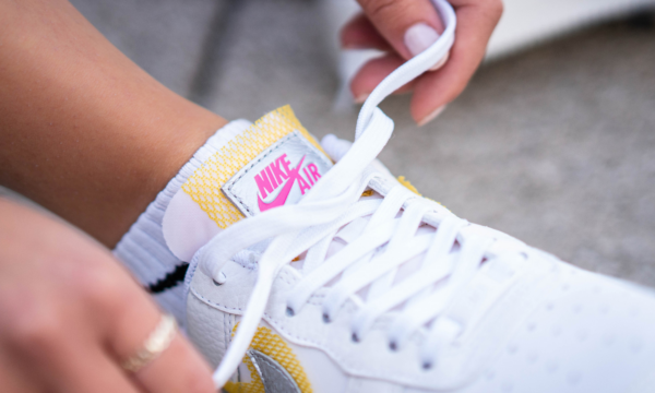 Giày Nike Air Force 1 07 LX Color White Metallic Silver CZ8104-100 - Ảnh 4
