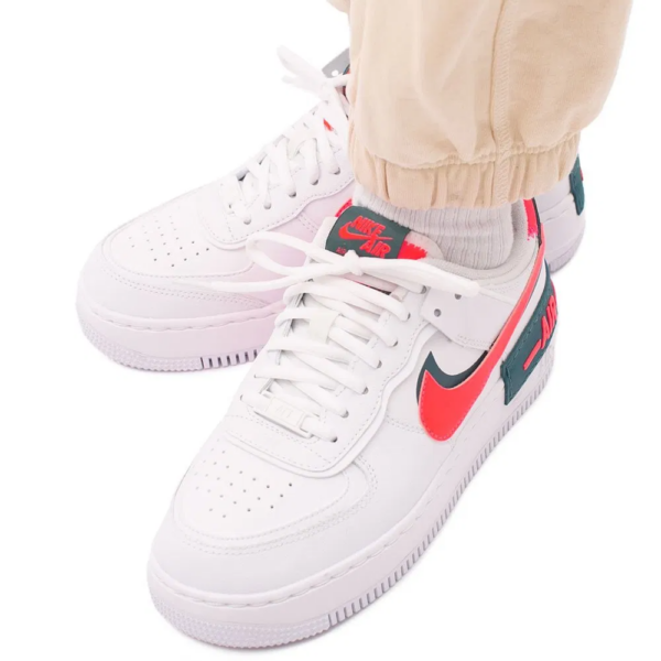Giày Nike Wmns Air Force 1 Shadow 'White Solar Red' DB3902-100 - Ảnh 3