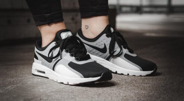 Giày Nike Wmns Air Max Zero 'White Black' 857661-102 - Ảnh 3