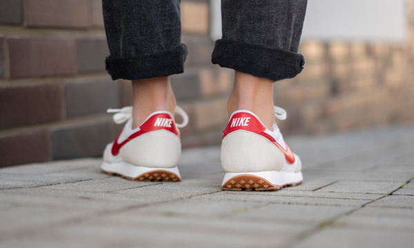 Giày Nike Wmns Daybreak 'White University Red' CK2351-103 - Ảnh 3