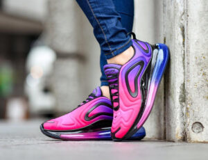Alternative view of Giày Nike Wmns Air Max 720 'Sunset' AR9293-500