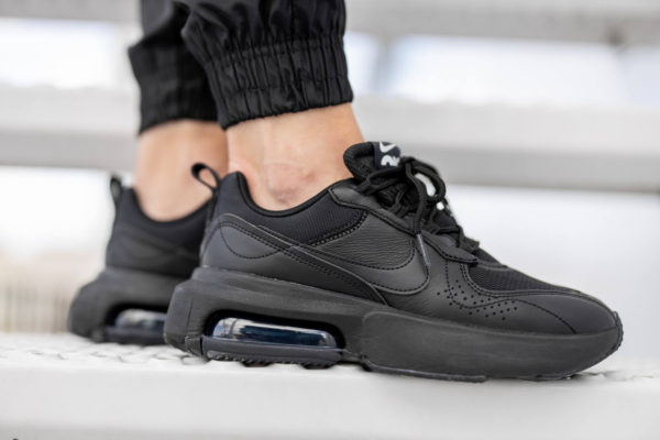 Giày Nike Wmns Air Max Verona 'Triple Black' CU7904-002 - Ảnh 5
