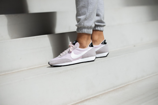 Giày Nike Wmns Daybreak 'Barely Rose' CK2351-601 - Ảnh 5