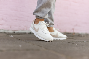 Alternative view of Giày Nike Wmns Daybreak 'Sail Snakeskin' DH4262-100