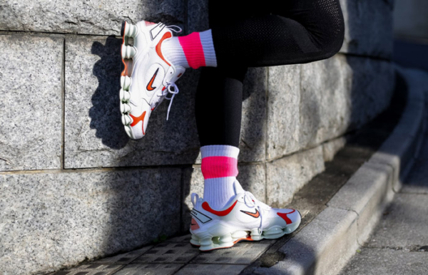 Giày Nike Shox Nova 'White Red' AT8046-101 - Ảnh 2