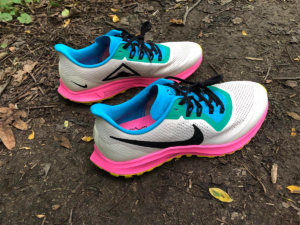 Giay Nike Air Zoom Pegasus 36 Trail Light 'Brown Pink' AR5677-101