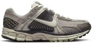 Giay Nike Zoom Vomero 5 'Cobblestone Flat Pewter' FB8825-001