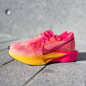 Giay Nike ZoomX VaporFly Next% 3 'Hyper Pink' DV4129-600