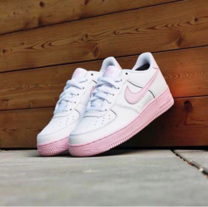 Alternative view of Giày Nike Air Force 1 GS 'White Pink Foam' CV7663-100