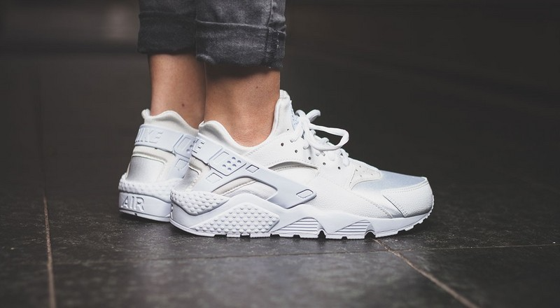 Giày Nike Wmns Air Huarache Run 'Tripple White' 634835-108 - Ảnh 4