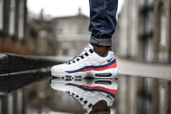 Giày Nike Air Max 95 Essential 'White Solar Red' 749766-106 - Ảnh 4