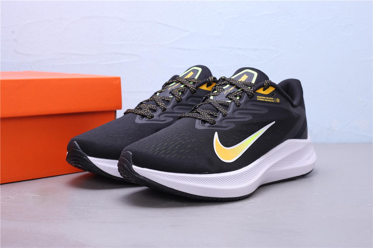 Giày Nike Zoom Winflo 7 'Black University Gold' CJ0291-007 - Ảnh 8
