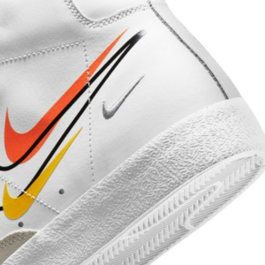 Giay Nike Blazer Mid 77 'White' DN7996-100