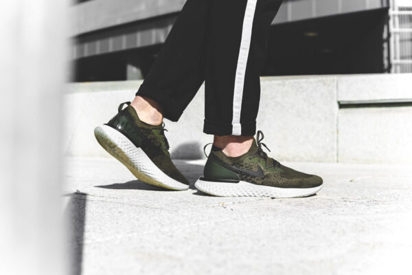 Giày Nike Epic React Flyknit 'Olive' AQ0067-300 - Ảnh 3
