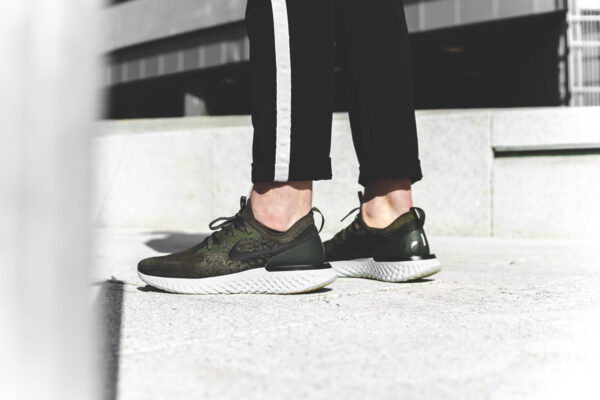 Giày Nike Epic React Flyknit 'Olive' AQ0067-300 - Ảnh 2
