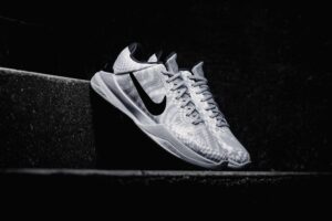 Alternative view of Giày Nike Zoom Kobe 5 Protro 'DeMar DeRozan' PE CD4991-003