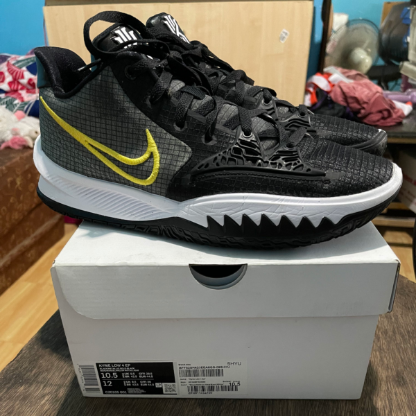 Giày Nike Kyrie Low 4 'Takashi' CZ0105-001 - Ảnh 3