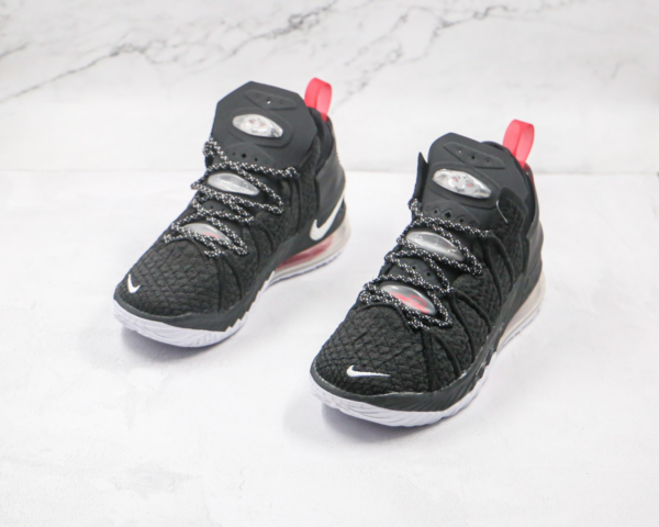 Giày Nike LeBron 18 GS 'Black University Red' CW2760-001 - Ảnh 4