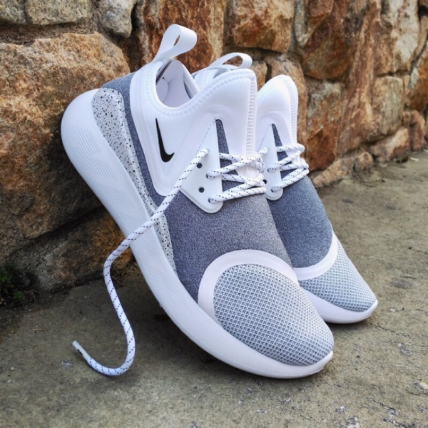 Giày Nike Wmns Lunarcharge Essential 'White Black'  923620 100 - Ảnh 3