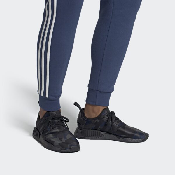 Giày Adidas NMD R1 Fractal Camo 'Black' EF4263 - Ảnh 2