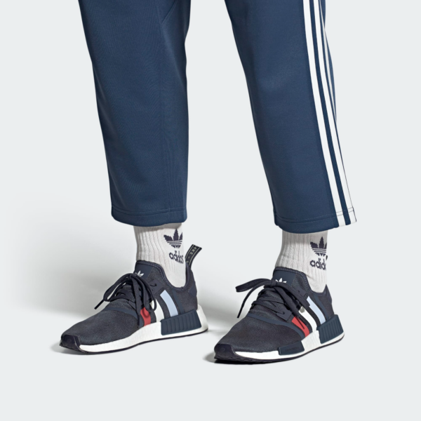 Giay Adidas NMD R1 'Shadow Navy Glory Red' HQ4450