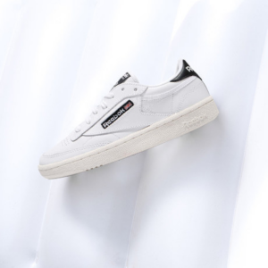 Alternative view of Giày Reebok Club C 85 'White Navy' FW7741