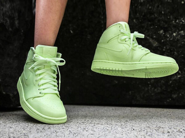 Giày Nike Air Jordan 1 High PRM 'Barely Volt' AH7389-700 - Ảnh 3