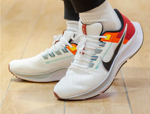 Giày Nike Air Zoom Pegasus 38 Sail Gym Red Dune Red DQ4499-101 - Ảnh 2