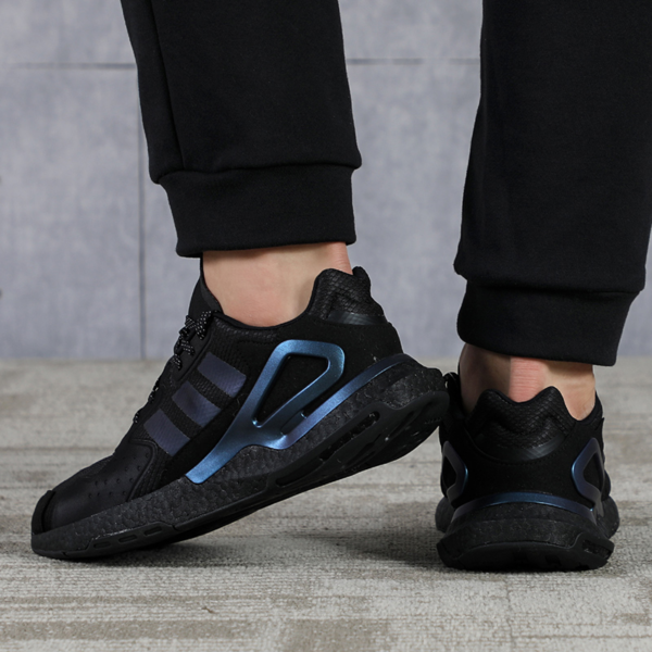 Giày Adidas Day Jogger 2020 Boost Black FY3015 - Ảnh 2