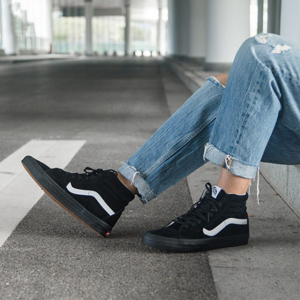 Giày Vans Sk8-Hi 'Pig Suede Black' VN0A4BV618L - Ảnh 2
